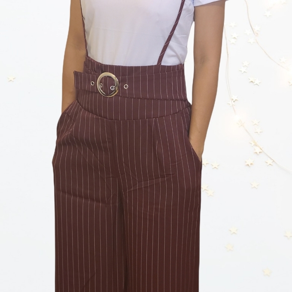 Women/girl two pieces sets. T-shirt with overall. - Picture 3 of 9